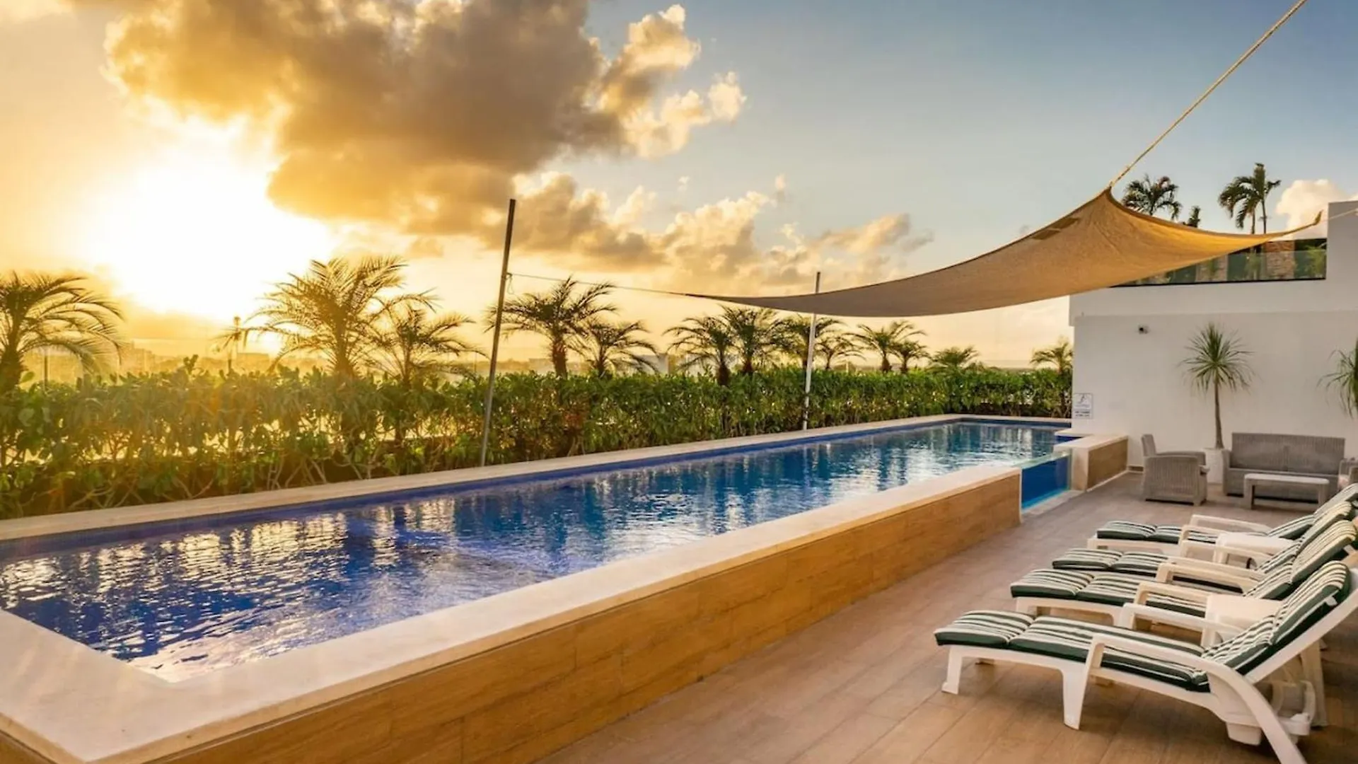 Opal Suites Apartments Playa del Carmen 0*,